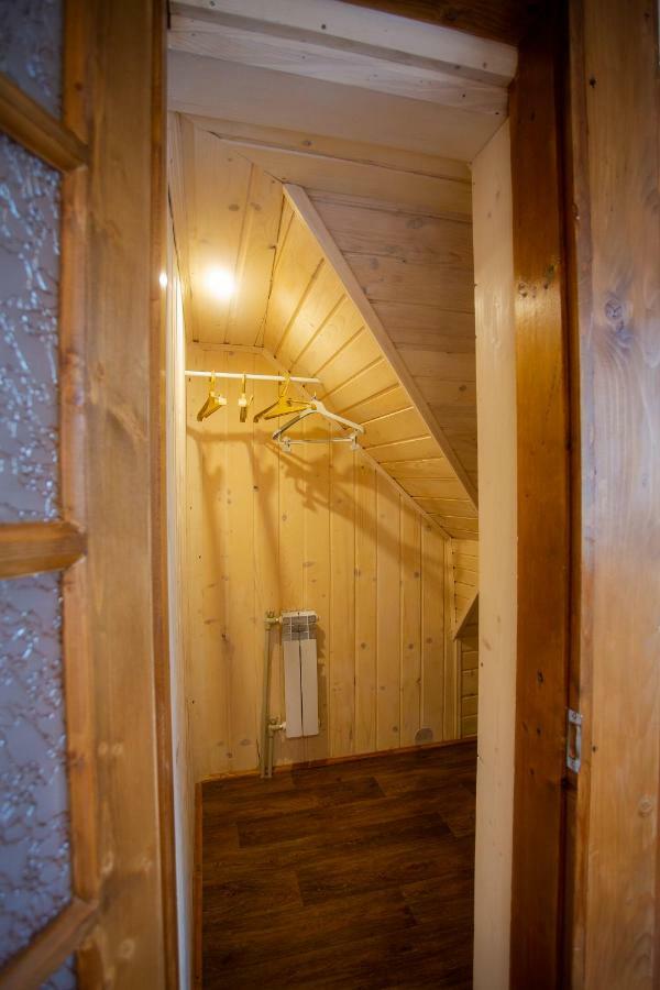 Сервус Guest Yaremche Exterior foto