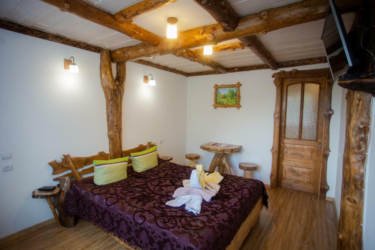 Сервус Guest Yaremche Exterior foto